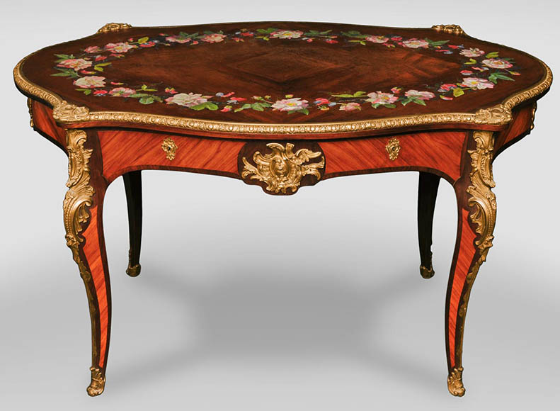 Rivart Table en bois de rose de style Louis XV